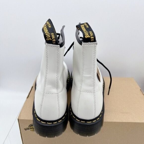Dr. Martens 1460 Lace Up 8-Eye Combat Boots White Smooth Leather Womens US 7 - Picture 7 of 12